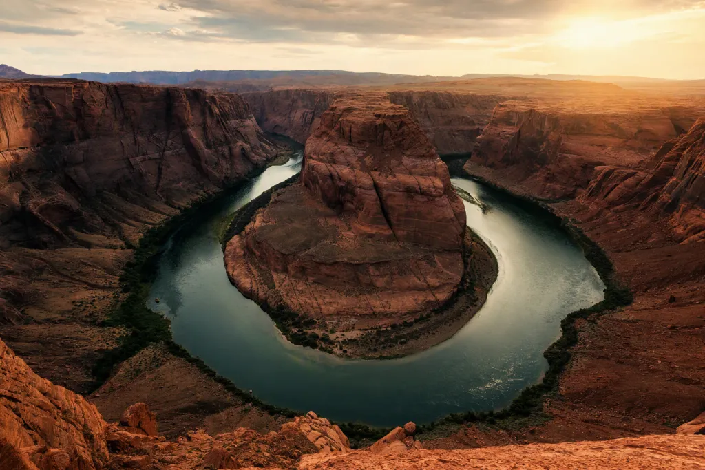 Hình ảnh bìa du lịch thiên nhiên Canyon River Bend